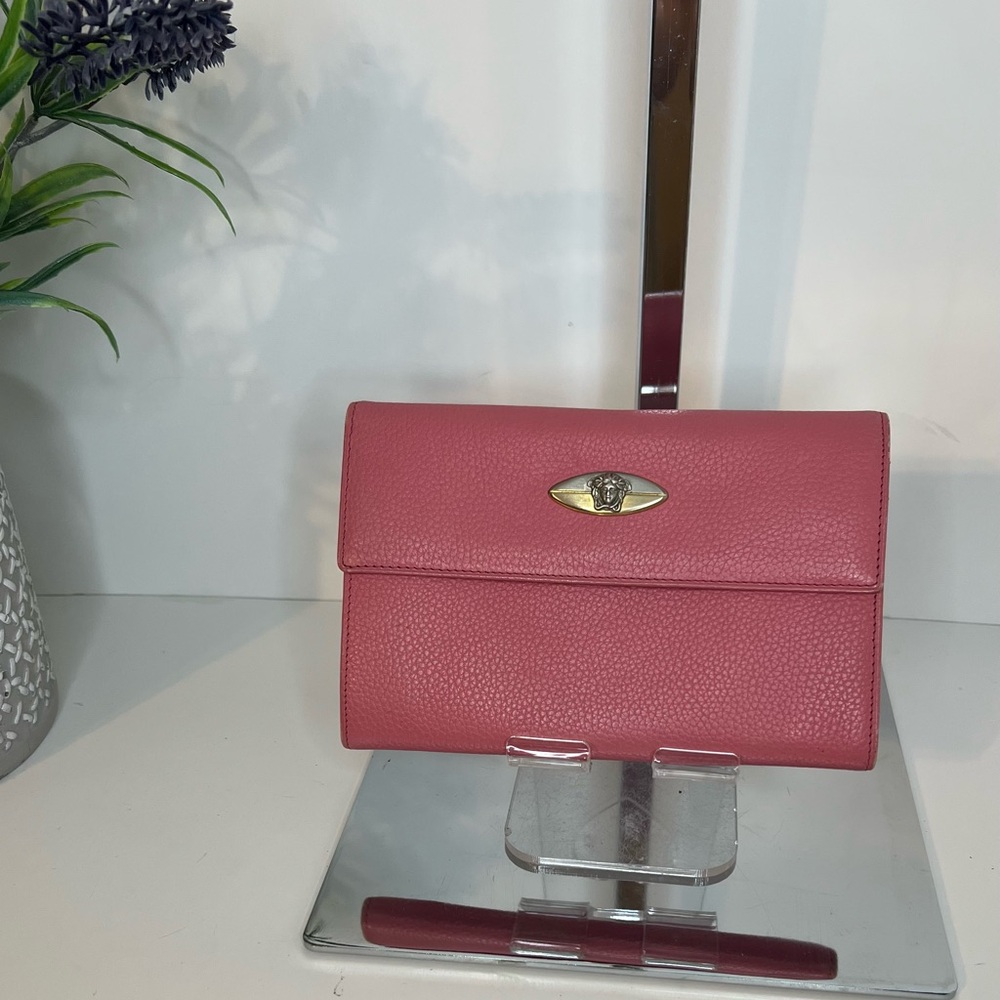 Versace Medusa Pink Kisslock Wallet